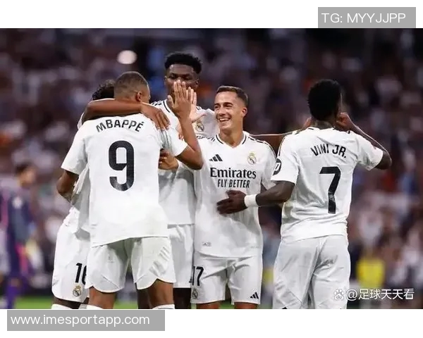 阿斯报道小雷耶斯续约皇马继续在青训体系中稳步成长