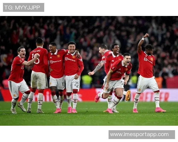 英超分析：红军主场强势击败曼联维拉客场遭热刺逆袭