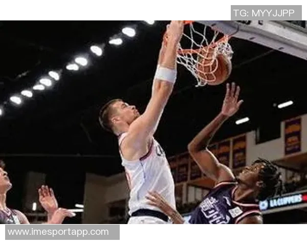 惨败快船后龙狮反思赛季表现第三节如镜子揭示团队差距与不足